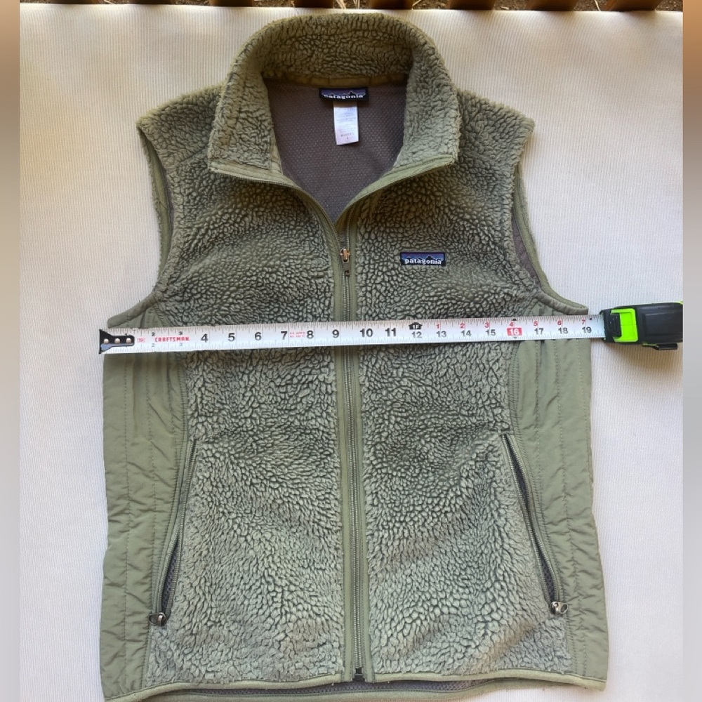 Women’s Size Large Patagonia Classic Retro-X Vest